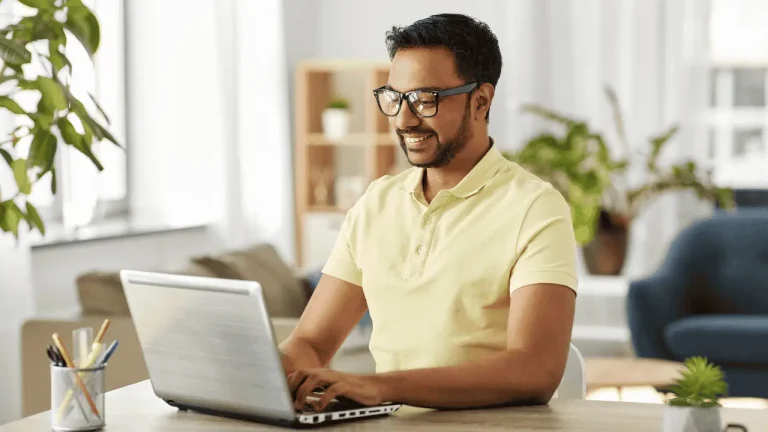 How to Start a Profitable Online Business Without Quitting Your Full-time Job? (Complete Step-by-Step Guide)