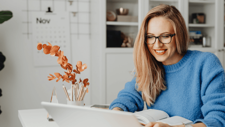 10 Ways to Get Paid to Post Photos Online