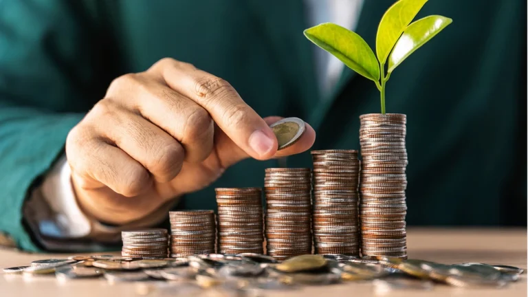 15 Biggest Investing Myths That Refuse to Die (These Myths Do More Bad than Good for Your Money)